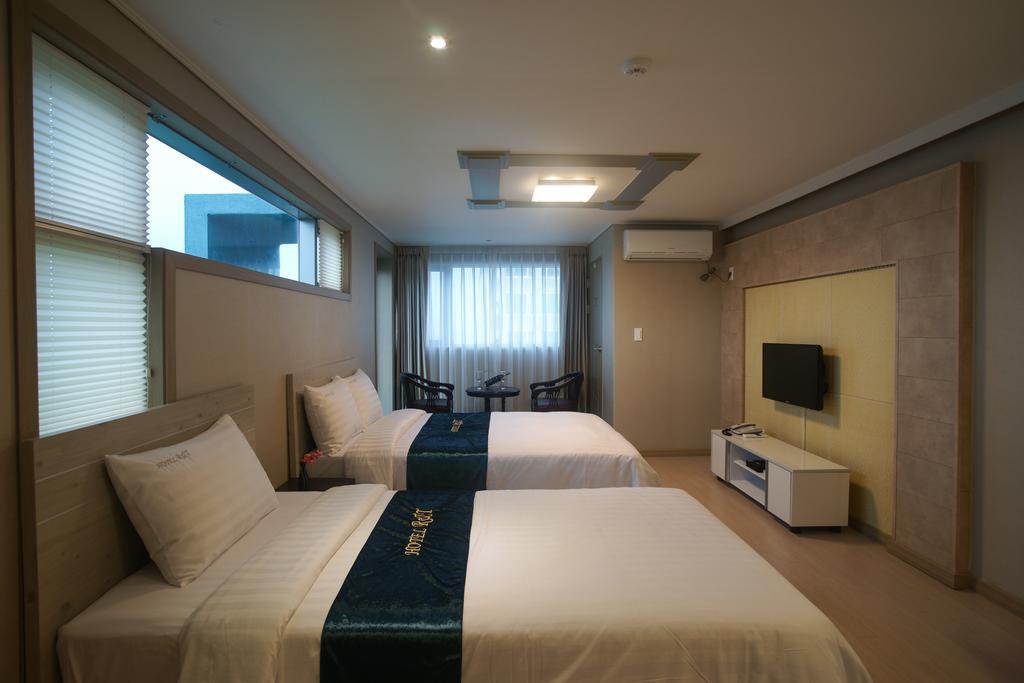 R&T Hotel Jeju Camera foto